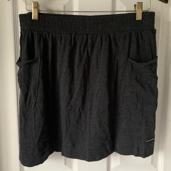 ROXY Skirt M - Picture 1 of 4